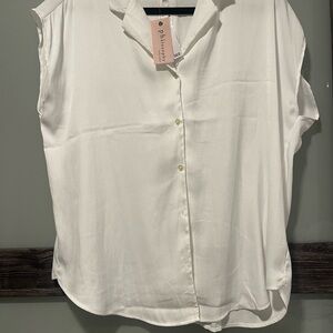 Philosophy Cream Sleeveless Notched Collar Button Down